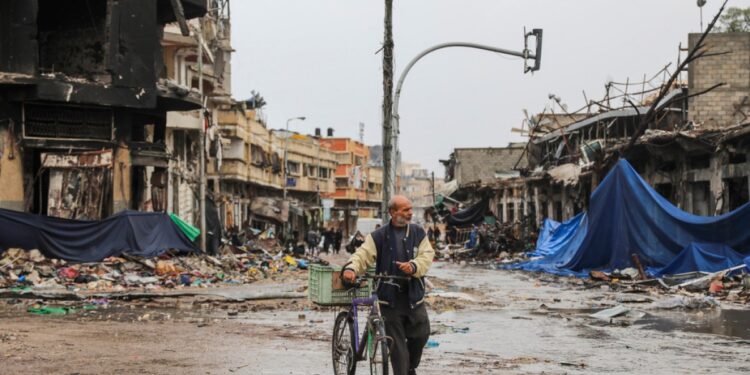 Hamas releases 11 more Gaza prisoners, Israeli army says |  Israeli-Palestinian conflict News