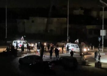 Hamas releases 13 Israeli and four Thai prisoners after hours of delay |  Israeli-Palestinian conflict News