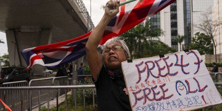 Hong Kong: the largest trial of pro-democracy activists in the home stretch