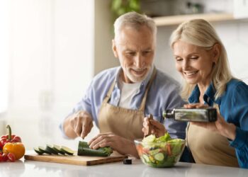 How Eating Less Can Boost and Rejuvenate Your Muscles!