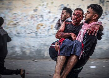 Israel bombs Gaza before truce, killing and injuring dozens |  Israeli-Palestinian conflict News