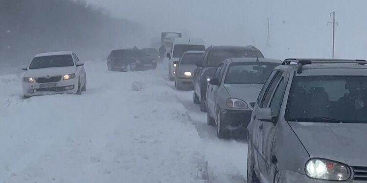 “Mega-storm”: four dead and two million people without electricity in Russia and Ukraine