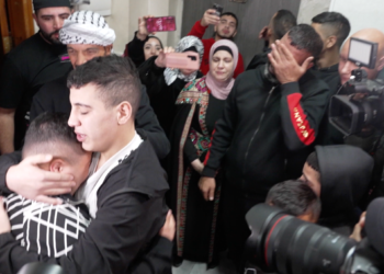 Palestinian boy released from Israeli prison returns home |  Israelo-Palestinian conflict