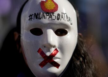 Stop violence against women: has the message been heard by men?