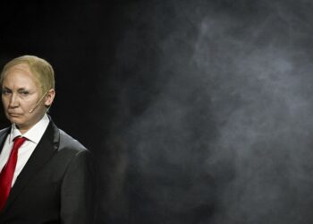 Theatre: Putin on stage and in front of his judges