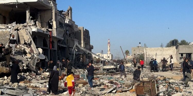 Truce in the Gaza Strip: thousands of Gazans try to return home