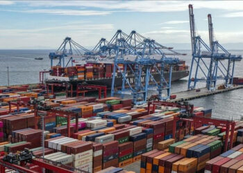 Türkiye’s exports increased 7.4% last month  Economy