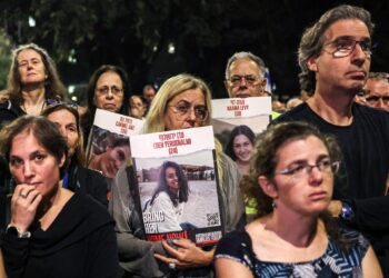 Uncertainty and hope for Palestinian and Israeli families before the truce in Gaza |  Israeli-Palestinian conflict News