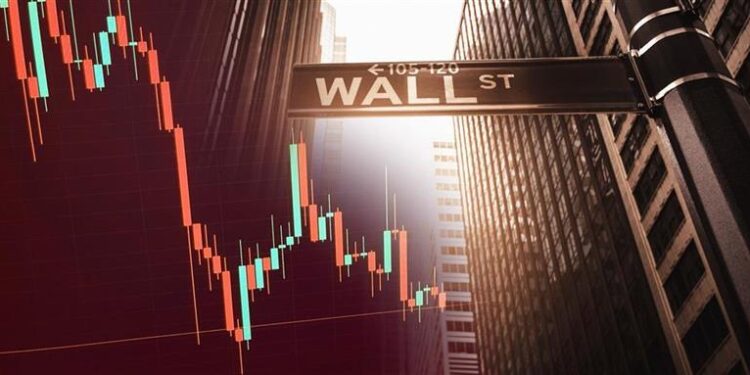 Wall Street timidly in the green, with Waller and Goolsbee