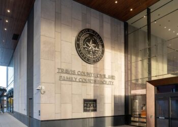 Texas judge allows woman with very risky pregnancy to have an abortion