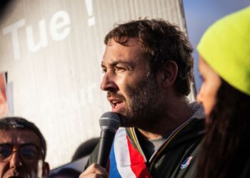 A French MP calls on his country to punish Israel for its war on Gaza