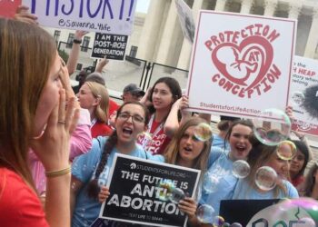 Abortion pill examined by US Supreme Court