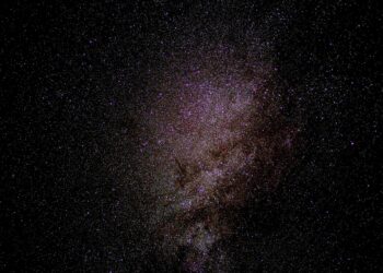 Ancient stars formed extraordinarily heavy elements, researchers say
