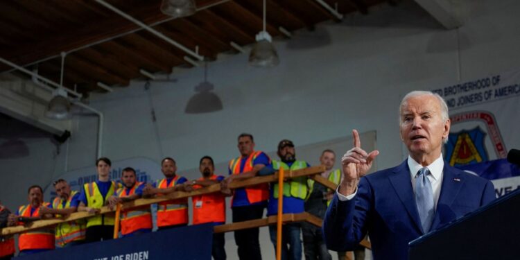 Biden announces the start of the first high-speed train line in America  Economy