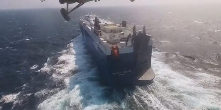 Confusion in shipping as Houthi threats to Israeli ships continue