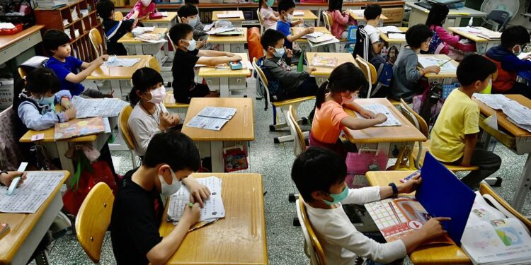 Education: “unprecedented drop” in the results of the Pisa study, including for France