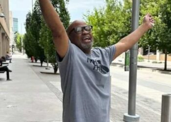 Exonerated after 48 years in prison, he only has 5 years left to live due to cancer