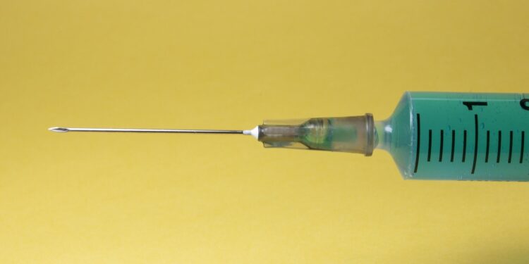 Experimental vaccine shows promise in preventing rare HPV-related cancer