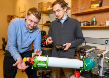 Exposure to soft robots reduces humans’ fears about working with them