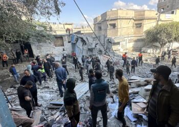 Financial Times article: The longer the war between Israel and Hamas lasts, the more elusive peace will become |  Policy