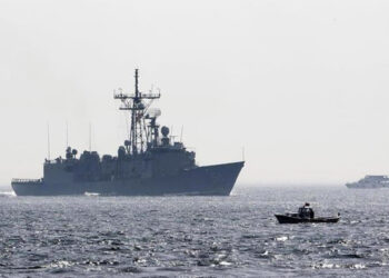 Houthi attacks threaten oil supplies…and America seeks to curb them with an international coalition