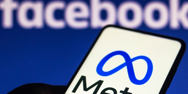 Human Rights Watch: Meta stifles pro-Palestine voices on Instagram and Facebook