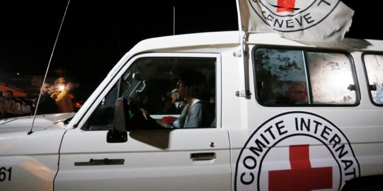 Israel and Hamas agree to extend truce for seventh day |  Israeli-Palestinian conflict News