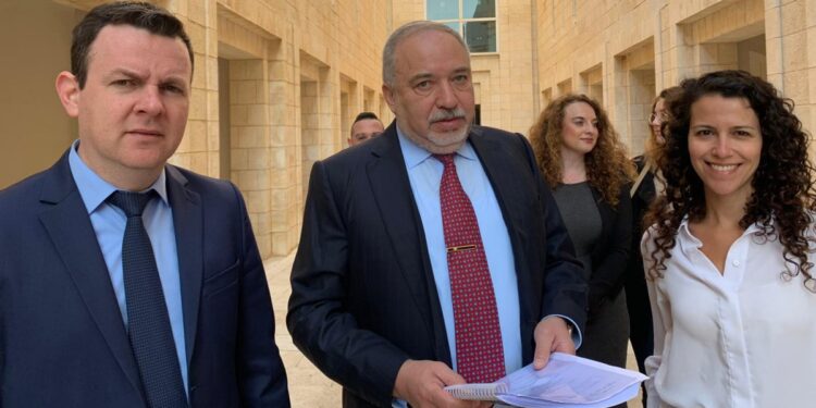 Lieberman: The Philadelphia axis must be destroyed