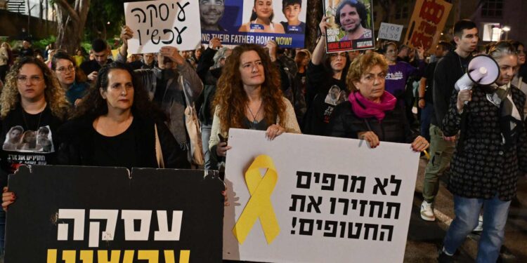 The killing of the three detainees casts doubt on the ground operation in Gaza