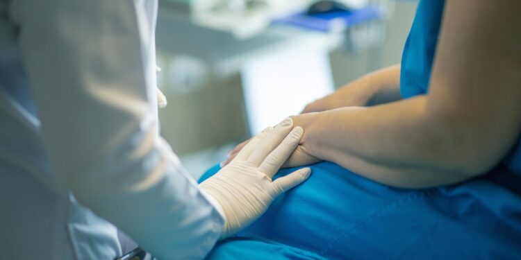 New personalized therapy improves survival of CLL leukemia patients, phase 3 trial finds