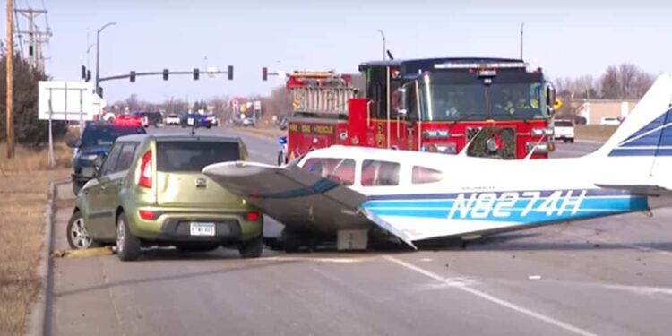 Plane crashes into car on Minnesota highway