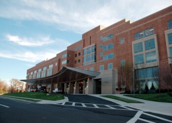 Quality of care declines after private equity takes over hospitals, national analysis shows