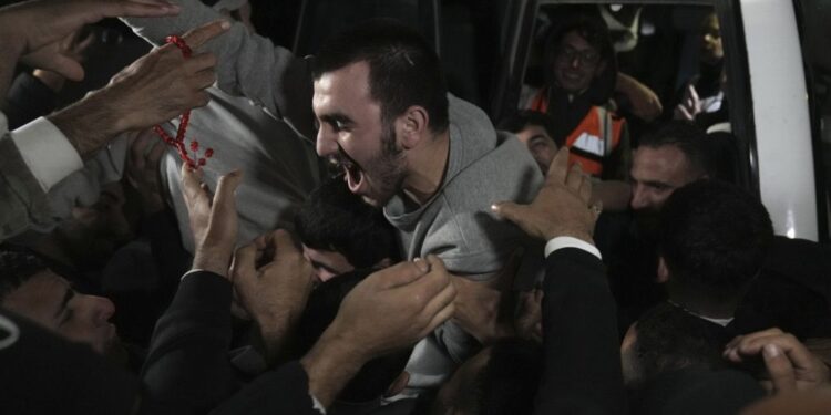 Sixth day of truce in Gaza, which could be extended