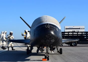 SpaceX launches secret US military spacecraft on research mission
