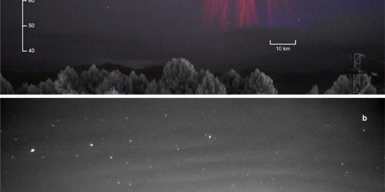 Spectroscopic data of an atmospheric green ghost captured for the first time