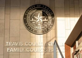 Texas judge allows woman with very risky pregnancy to have an abortion