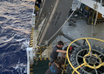 The Atlantic Ocean near Bermuda is warmer and more acidic than ever, 40 years of observations show