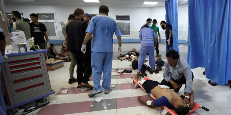 The tragedy of Gaza hospitals while treating patients, according to a doctor  Policy