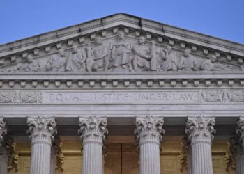 Trump’s immunity: federal prosecutor asks Supreme Court to rule urgently