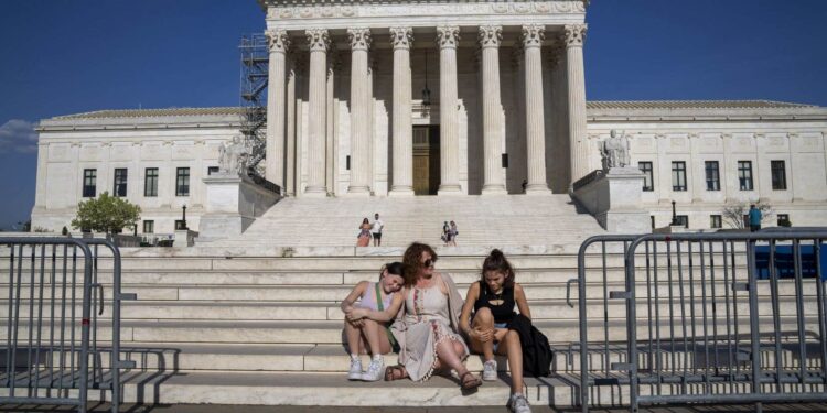 US Supreme Court to consider abortion pill