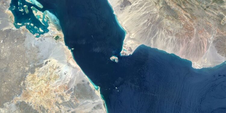US warship and several commercial vessels attacked in Red Sea