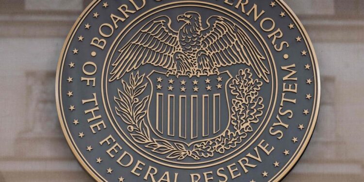 United States: inflation slows slightly in November, the Fed remains cautious