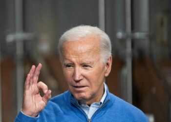 Biden suspends construction of gas export terminals, cites climate ‘threat’