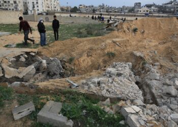 Destroying Gaza cemeteries and stealing bodies is a new  Israeli war crime