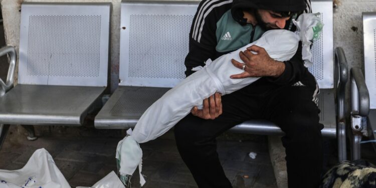 Euro-Mediterranean Observatory: 100,000 casualties in 100 days of war on Gaza