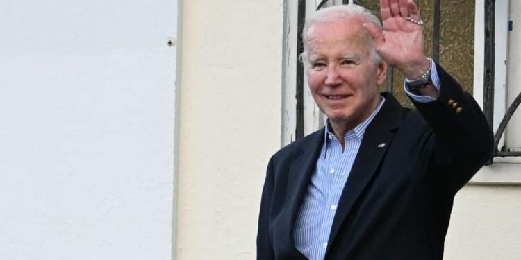 Losing momentum, Biden accelerates his campaign with Trump in his sights