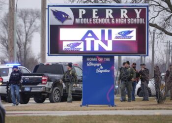 Several injured after shooting at Iowa high school