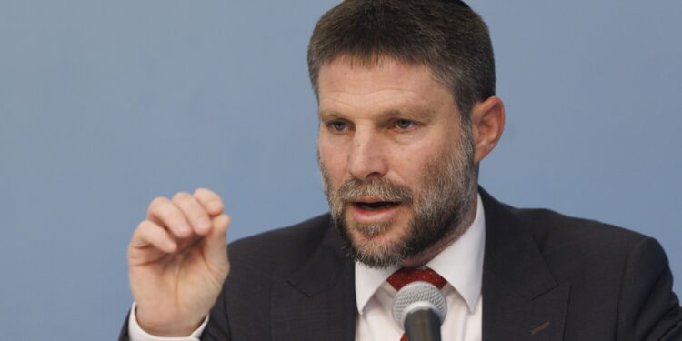 Smotrich orders the confiscation of Palestinian funds to compensate “victims of terrorism”