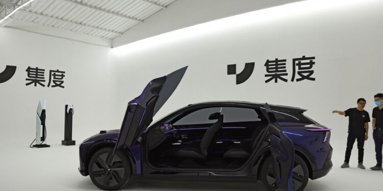 The German automobile industry faces the threat of Chinese competition