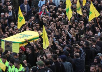 The occupation directs hospitals in the north to prepare to receive thousands of wounded